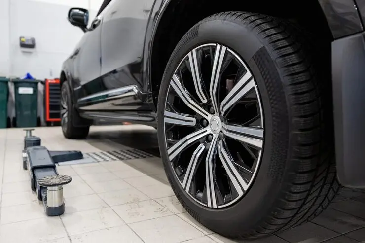 Fast Mobile Tyres van ready to serve St Johns Wood